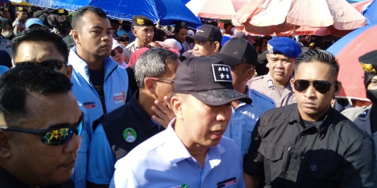 ASR Berkunjung di Pelelangan Ikan Kendari, Aspirasi Pedagang Perbaikan Fasilitas Pasar