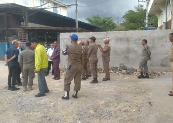 DPRD Kota Kendari Tinjau Akses Jalan Warga yang Ditutup Pihak Megros