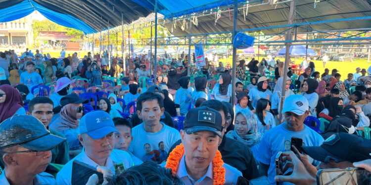 Bawa Pesan Presiden Prabowo Subianto, ASR-Hugua Komitmen Pembangunan Sultra di Kolaka Timur