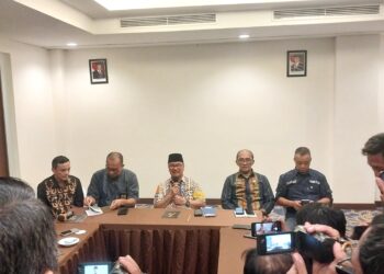 Bupati Surunuddin Tegaskan Pencopotan Camat Baito Tidak Ada Kaitannya Dengan Kasus Supriyani