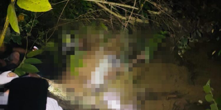 Warga Kota Kendari Digegerkan Penemuan Mayat di Selokan