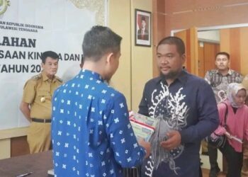 Ketua DPRD Kota Kendari Terima Laporan Hasil Pemeriksaan Kinerja Dari BPK RI