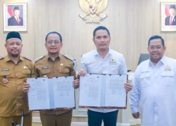 Pemkot Bersama Kadin Teken MoU Menaikkelaskan UMKM di Kota Kendari
