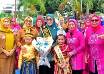 Bunda PAUD Kota Kendari Kunjungi TK Tunas Makarti Anawai dan TK Negeri 10 di Kasilampe