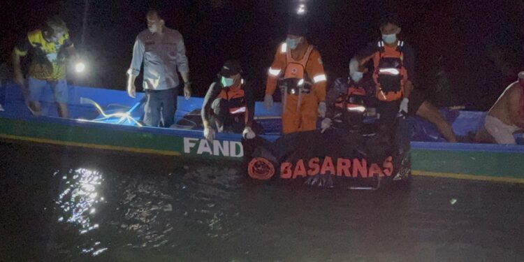 Nelayan di Busel Hilang Saat Mancing Ditemukam Meninggal Dunia