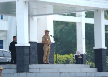 Pimpin Apel Perdana, Wakil Bupati Konsel Ingatkan ASN Tingkatkan Kedisiplinan