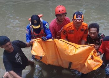 Basarnas Temukan Bocah 9 Tahun yang Tenggelam di Saluran Irigasi Meninggal Dunia