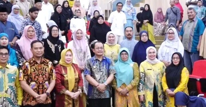 Pj Wali Kota Kendari Buka Kegiatan Pembinaan Calon Jemaah Haji