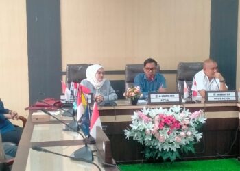 DPRD Kota Kendari Gelar RDP Terkait Penggunaan Seragam Sekolah di THM Michelin