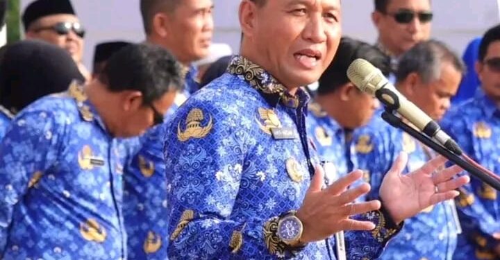 Pj Sekda Kota Kendari Minta ASN Bantu Korban Kebakaran di TPA Puuwatu