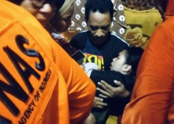 Tim Sar Berhasil Selamatkan Aura Kasih Saat Terbawa Arus di Wakatobi