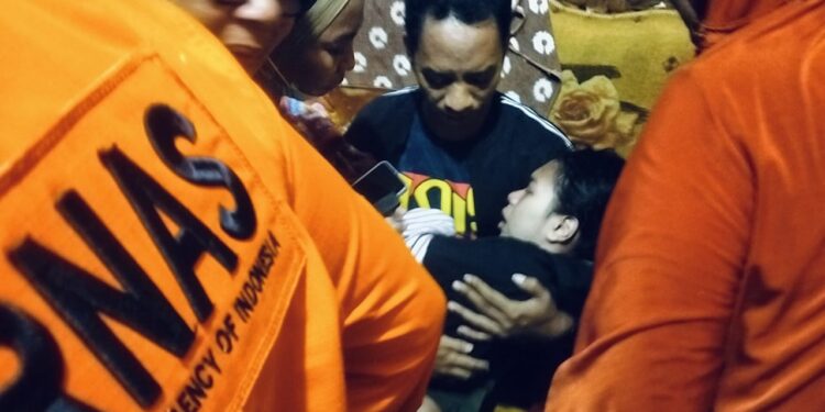 Tim Sar Berhasil Selamatkan Aura Kasih Saat Terbawa Arus di Wakatobi