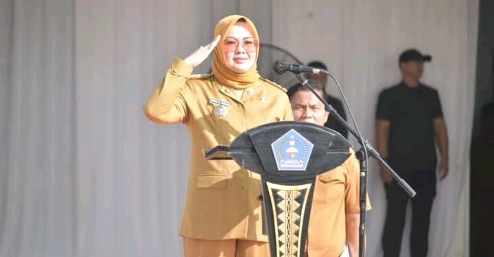 Pimpin Apel Perdana, Siska Ingatkan Kedisiplinan Pegawai Memberikan Pelayanan