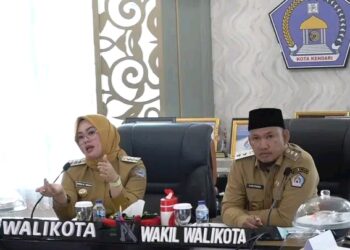 Wali Kota Kendari Pimpin Rapat Evaluasi Proyeksi Pendapatan dan Belanja Tahun 2025