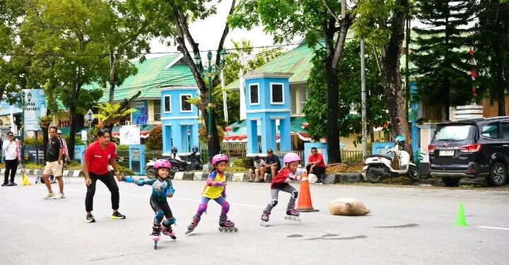 Pemkot Kendari Gelar Kejuaraan Sepatu Roda dan Lomba Hadang Antar Kecamatan
