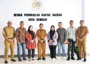 Sekretariat DPRD Kota Kendari Terima Kunker Anggota DPRD Konawe Kepulauan Konsultasi Pengembangan Ekonomi