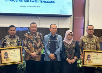 Peduli Tenaga Kerja, Muna Barat Raih Penghargaan Paritrana Award 2025