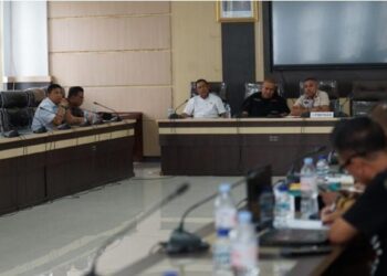 DPRD Kota Kendari RDP Keluhan Warga Terkait Pembangunan Perumahan Mangkubumi