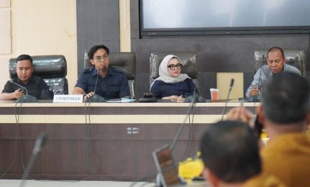 Komisi II DPRD Kota Kendari Rapat Kerja Peningkatan PAD