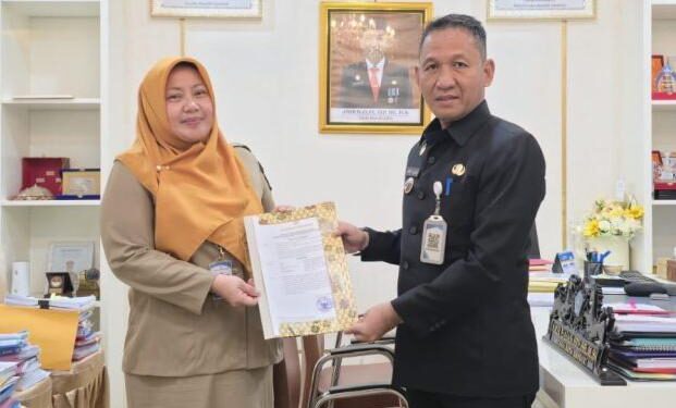 Hj. Fauziah Jadi Plt Direktur RSUD Kota Kendari