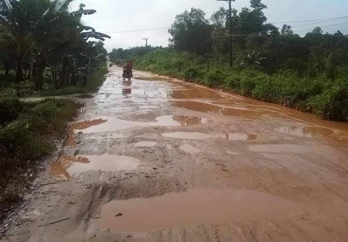 Warga Kecewa Jalan Provinsi di Lalembu Konawe Selatan Tidak Diaspal