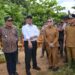 Mentan Amran Tinjau Kawasan Persawahan di Amohalo Kendari yang Terendam Banjir
