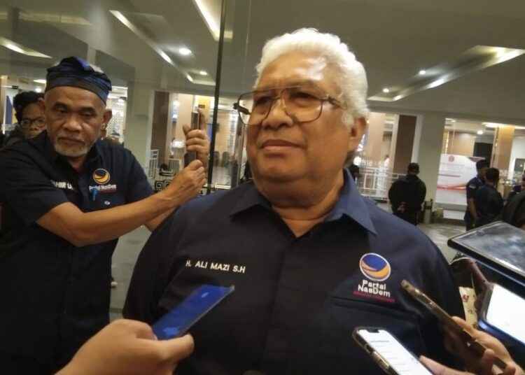Duduk di Kursi Belakang Rakerwil NasDem, Ali Mazi Sebut La Ode Tariala Tidak Bekerja
