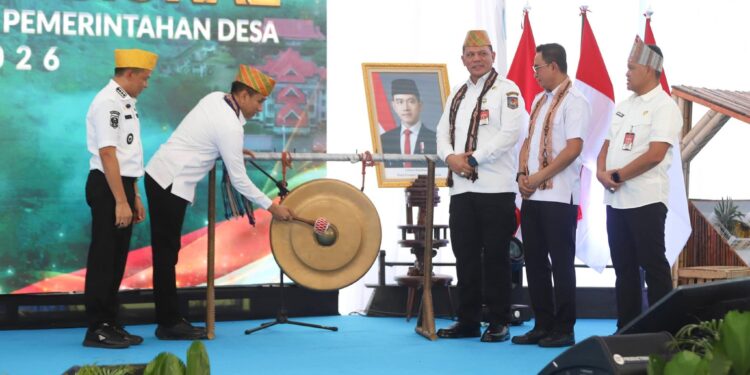 Wamendagri Buka Temu Karya Nasional di Konawe, Dorong Sinergi Pembangunan dari Desa