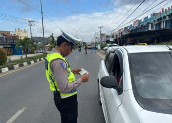 Ditlantas Polda Sultra Gelar Operasi Gabungan Kepatuhan Pajak Kendaraan di Berbagai Titik di Kota Kendari