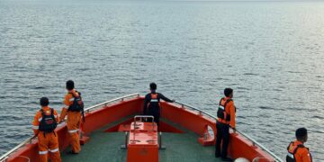 Kapal Tujuan Wanci Mati Mesin dan Terombang Ambing di Perairan Pulau Batu Atas