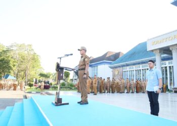 Pimpin Apel Gabungan, Gubernur Sultra Tekankan Disiplin, Integritas, dan Pelayanan Prima bagi Masyarakat