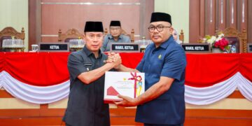 Gubernur Sultra Sampaikan Ranperda Pertanggungjawaban Pelaksanaan APBD Tahun Anggaran 2025 kepada DPRD