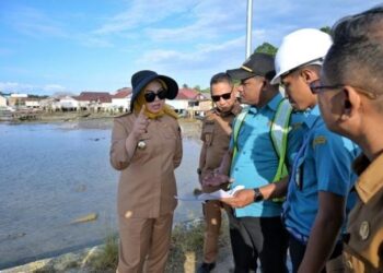 Wali Kota Kendari Tinjau Pembangunan Kampung Nelayan Tiga Kelurahan