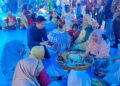 Sajikan 1.228 Dulang, Silaturahmi Akbar Masyarakat Muna Raih Rekor Muri