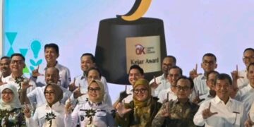 Wali Kota Kendari Siska Karina Imran Terima KEJAR Award 2026