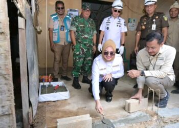 Pemkot Kendari Dukung Program Gotong Royong Bedah Rumah Kejati Sultra