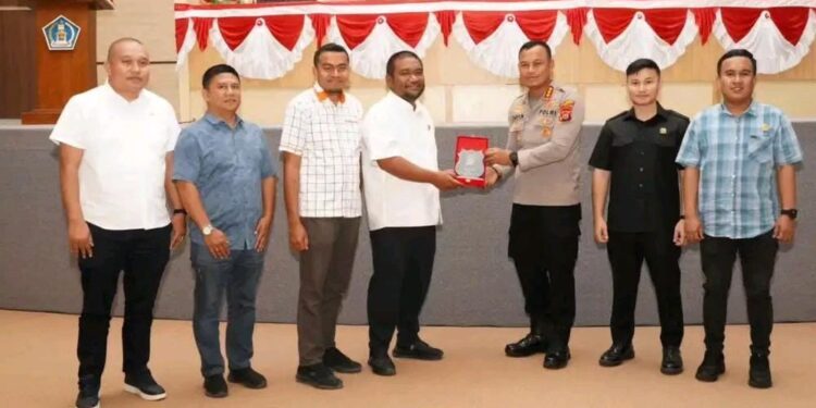 Perkuat Sinergitas Forkopimda, Kapolresta Baru Silaturahmi ke DPRD Kota Kendari