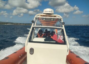 Satu Kapal Mati Mesin di Perairan Antara Pulau Komponaone dan Pulau Kaledupa