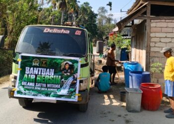Gilang Satya Witama Berikan Air Bersih Gratis di Kelurahan Nambo, Abeli dan Andounohu
