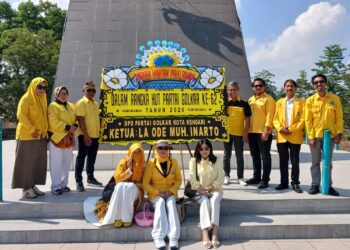 HUT ke-62, Partai Golkar Kota Kendari Ziarah ke Makam Pahlawan